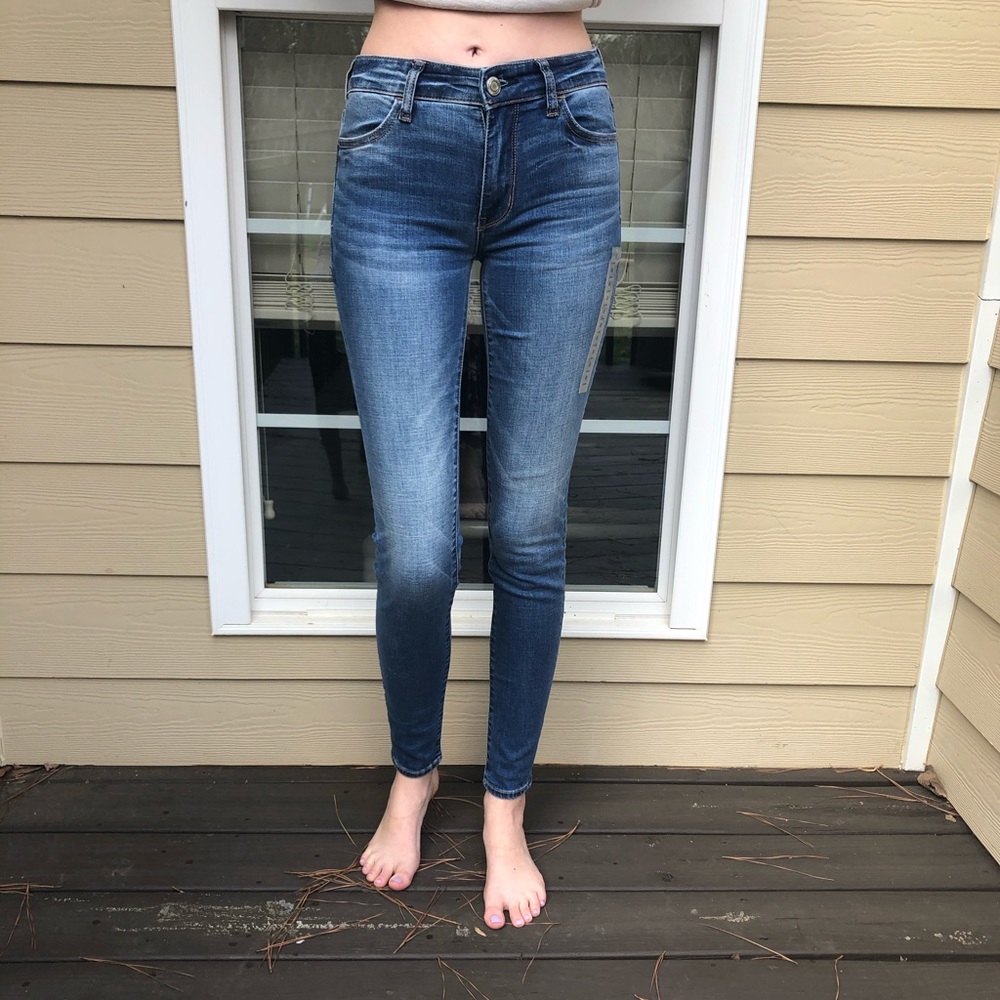 NWT American Eagle skinny jeans